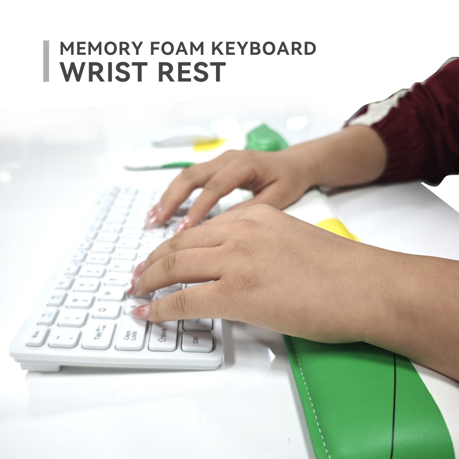 3-in-1 Leather Desk Pad Set with Wrist Supports detail