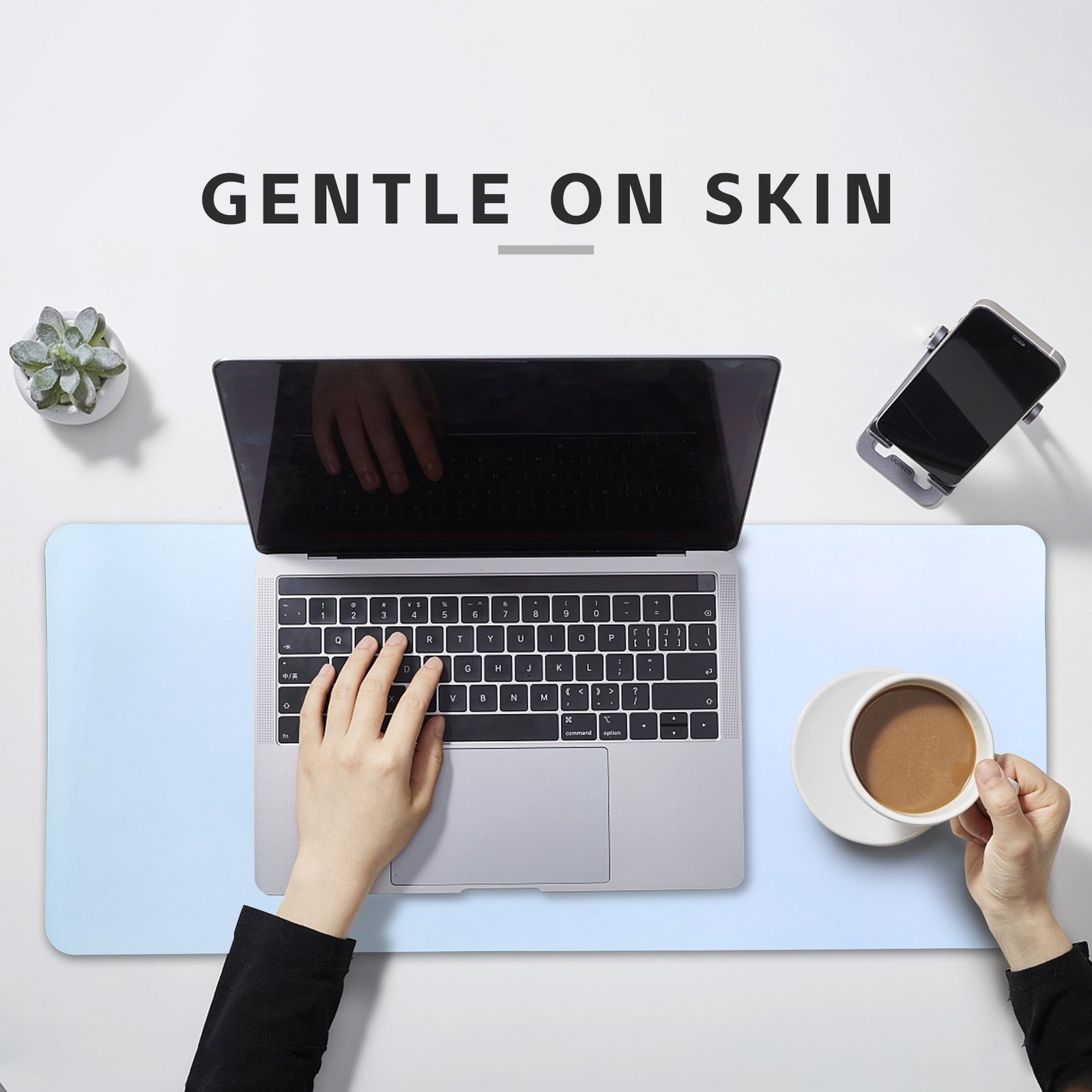 Anti-Stain Silicone Leather Desk Mat detail