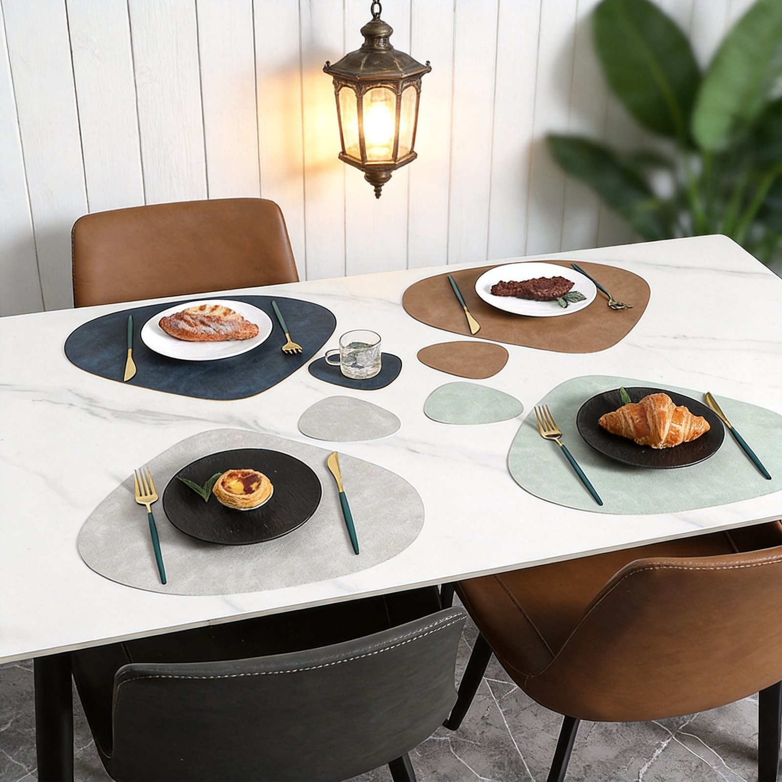 Custom Cowhide Grain Teardrop Leather Placemat