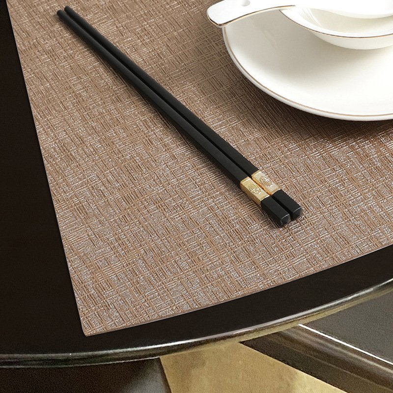 Custom Metallic Grain Fan-Shaped Leather Placemat detail